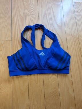 🌿 Adidas - Blue & Black Sports Bra